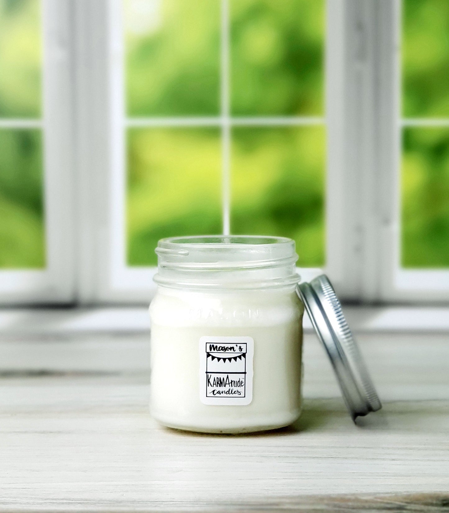 Coconut Citrus Agave 8 oz candle in mason jar with lid