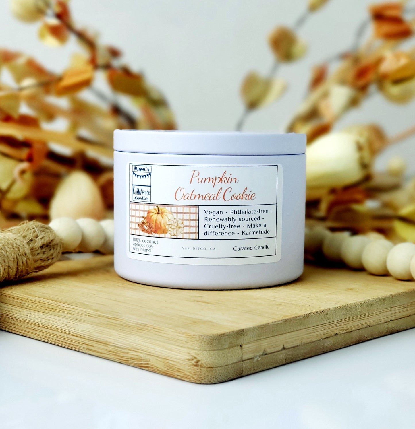 Pumpkin Oatmeal Cookie 8 oz candle in white tin with lid