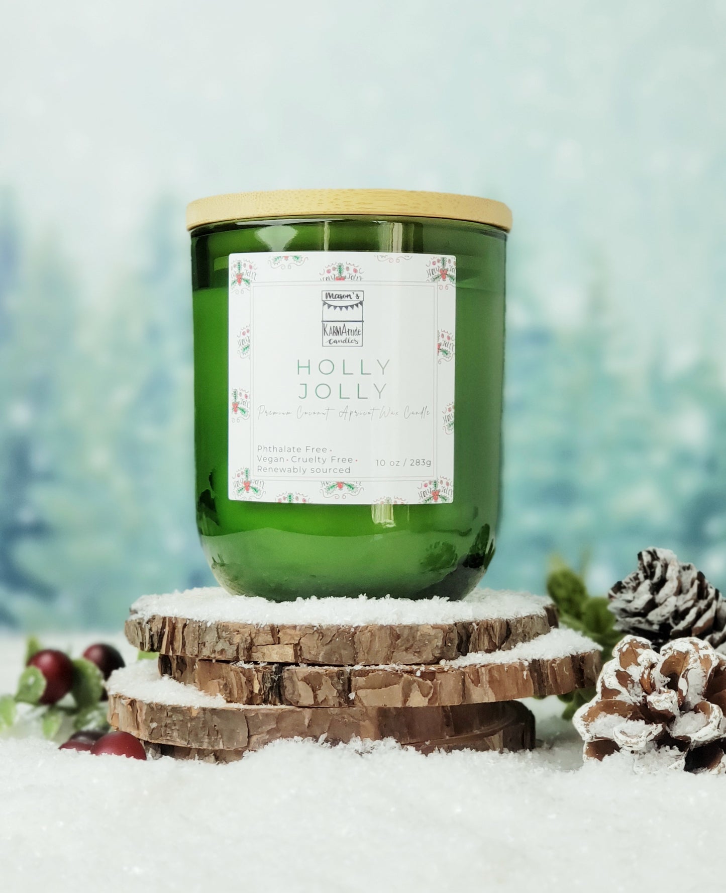 Holly Jolly candle with wood lid 10 oz